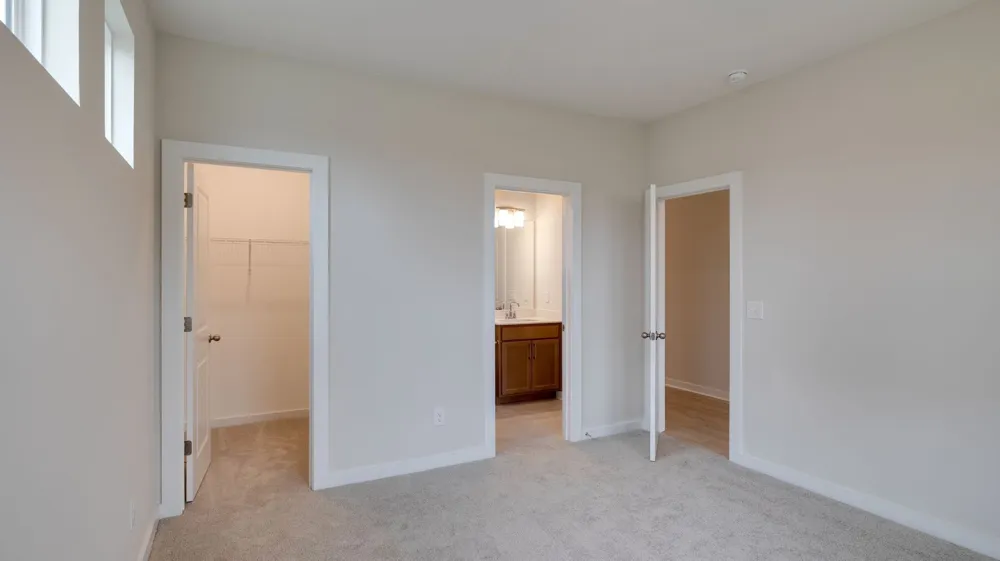 3592H Heartland drive Columbia, TN 38401