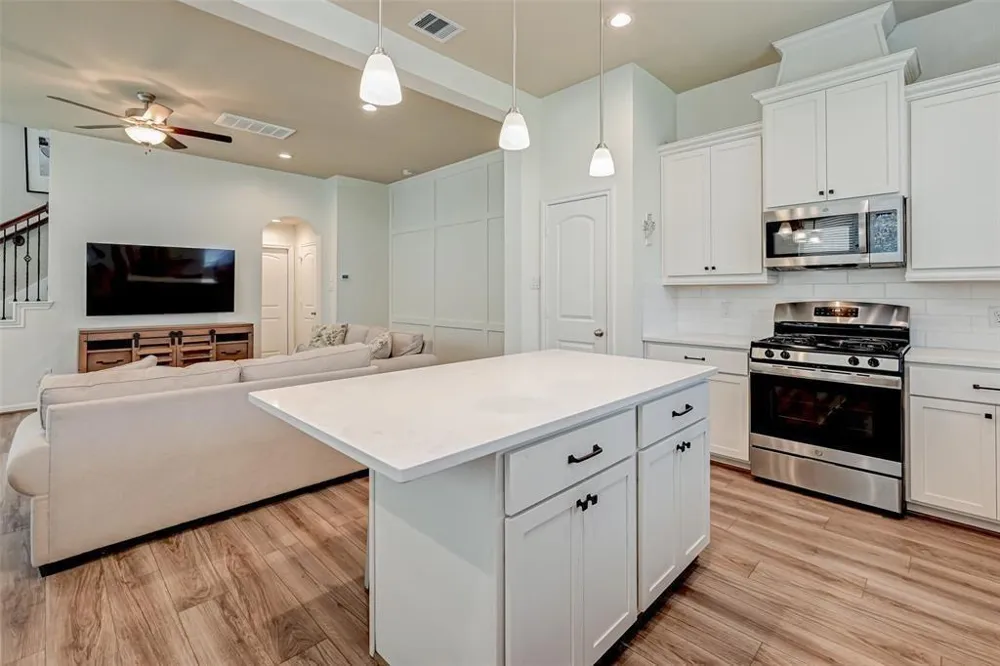 5542 Sallow Bay Lane Fulshear, TX 77441