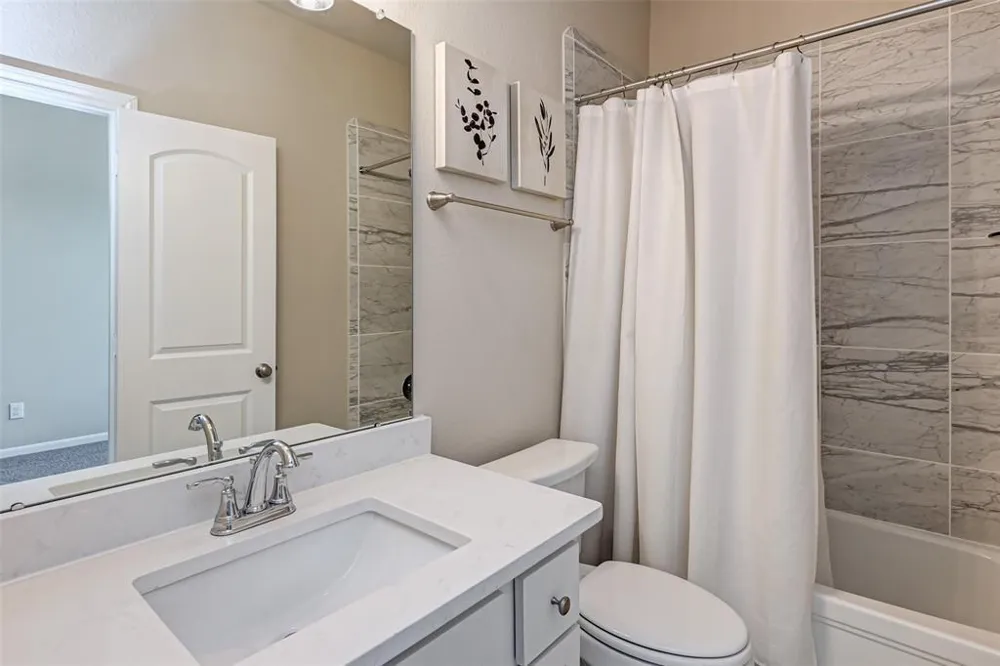 5542 Sallow Bay Lane Fulshear, TX 77441