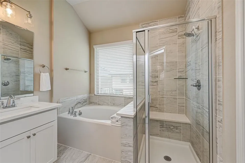 5542 Sallow Bay Lane Fulshear, TX 77441