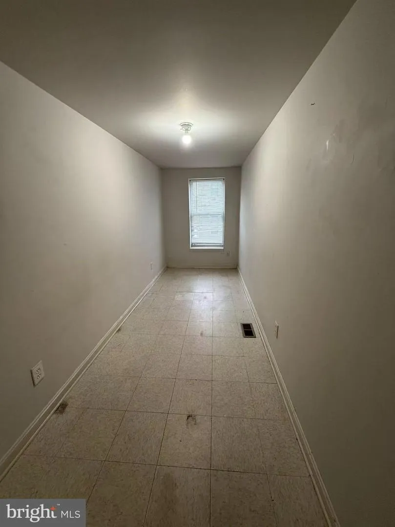 1208 JAMES STREET Baltimore, MD 21223