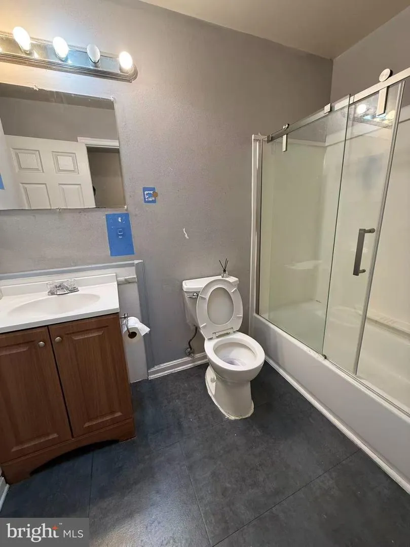 1208 JAMES STREET Baltimore, MD 21223