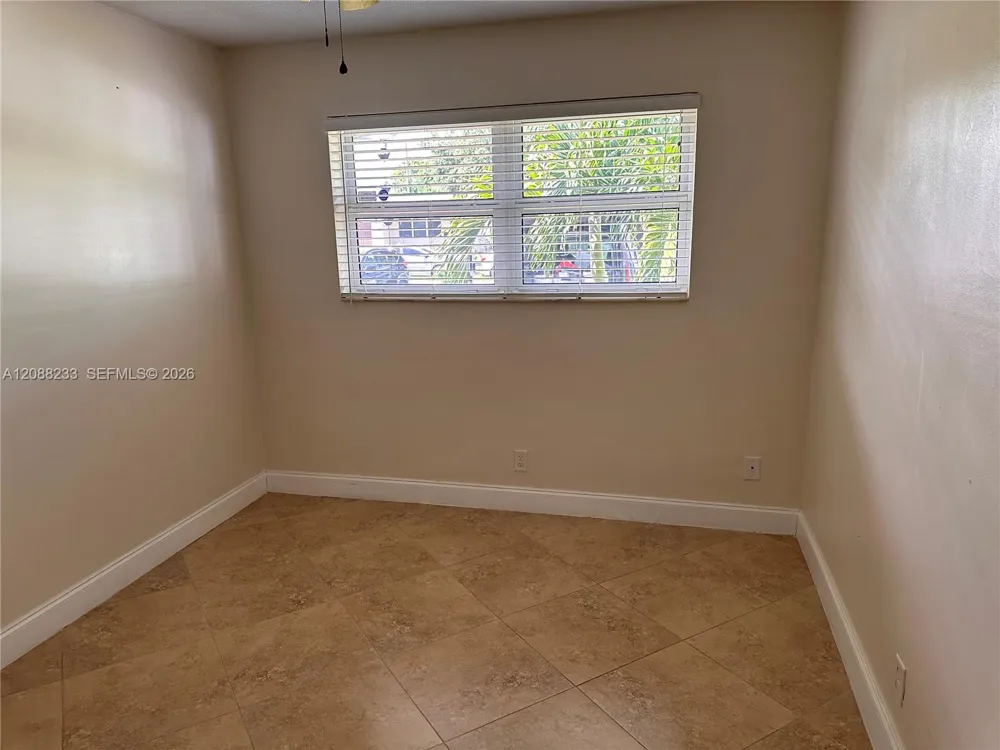 7050 SW 5th Ct #0 Pembroke Pines, FL 33023