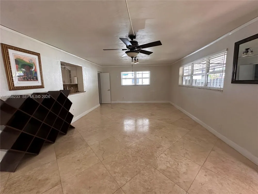 7050 SW 5th Ct #0 Pembroke Pines, FL 33023
