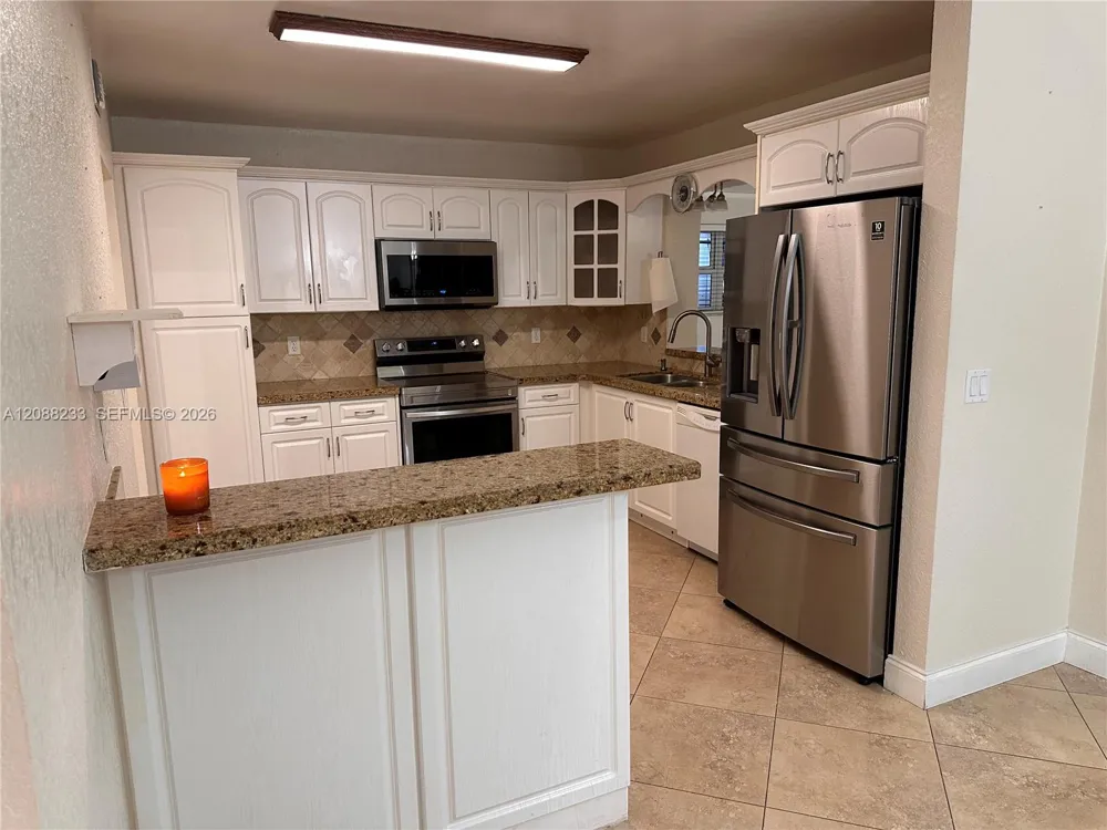 7050 SW 5th Ct #0 Pembroke Pines, FL 33023