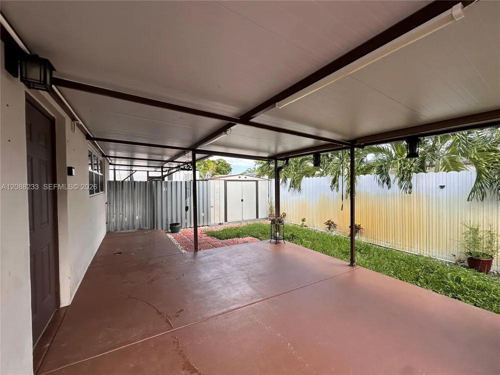 7050 SW 5th Ct #0 Pembroke Pines, FL 33023