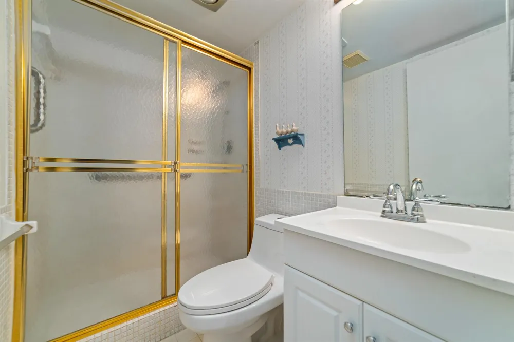 22615 SW 66TH AVENUE #307 Boca Raton, FL 33428