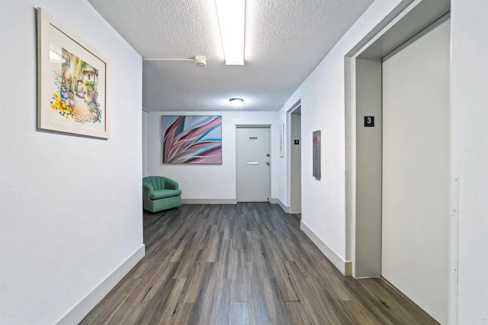 22615 SW 66TH AVENUE #307 Boca Raton, FL 33428