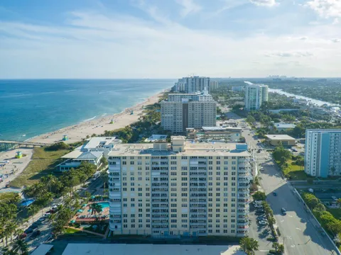 305 POMPANO BEACH BOULEVARD #707