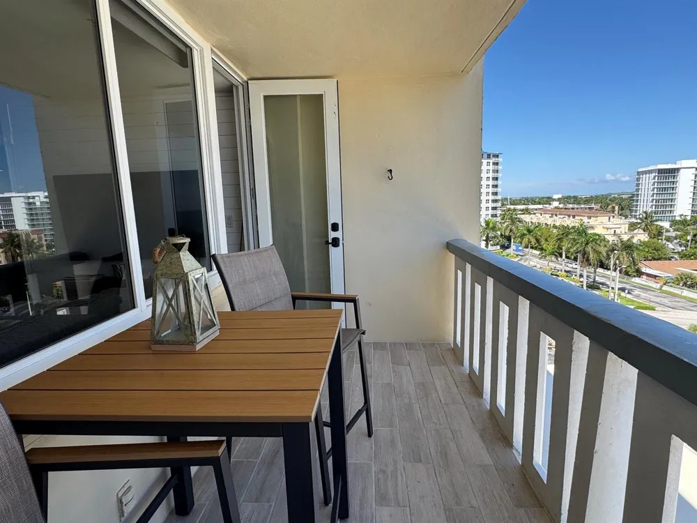 305 POMPANO BEACH BOULEVARD #707 Pompano Beach, FL 33062