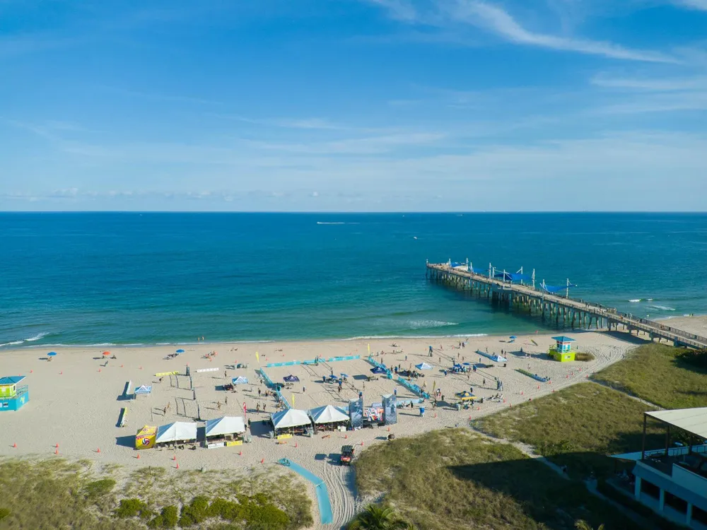 305 POMPANO BEACH BOULEVARD #707 Pompano Beach, FL 33062