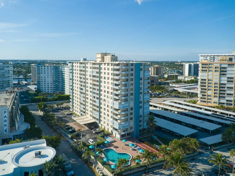 305 POMPANO BEACH BOULEVARD #707 Pompano Beach, FL 33062