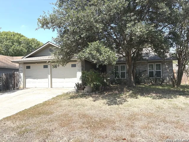 5803 MISTY GLN San Antonio, TX 78247