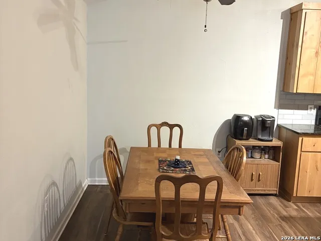 5803 MISTY GLN San Antonio, TX 78247
