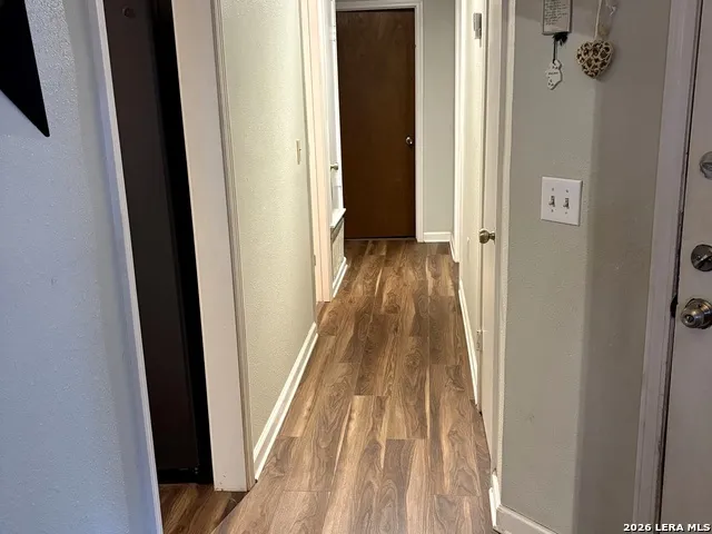5803 MISTY GLN San Antonio, TX 78247