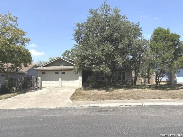 5803 MISTY GLN San Antonio, TX 78247