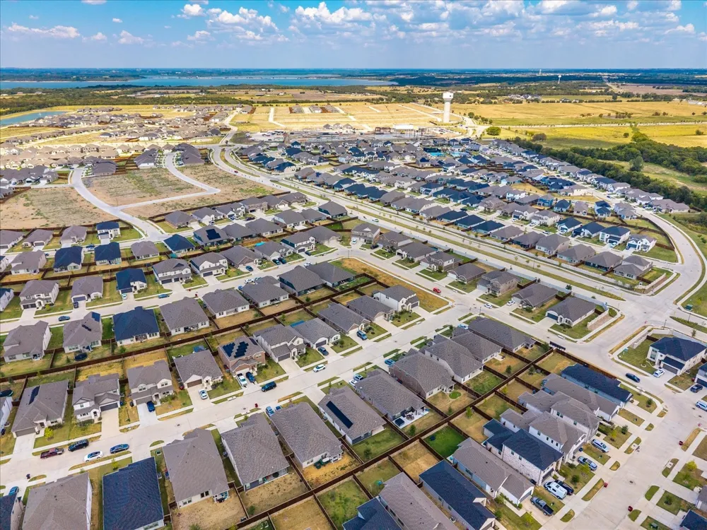 3903 Meredith Drive Farmersville, TX 75442