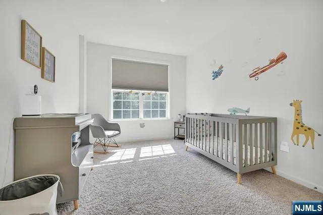 81 Sequoia Drive Cedar Grove, NJ 07009