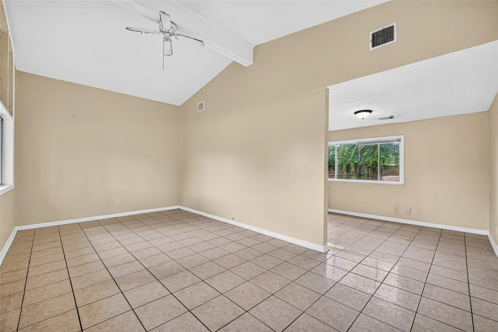 1307 Camden Road Pasadena, TX 77502