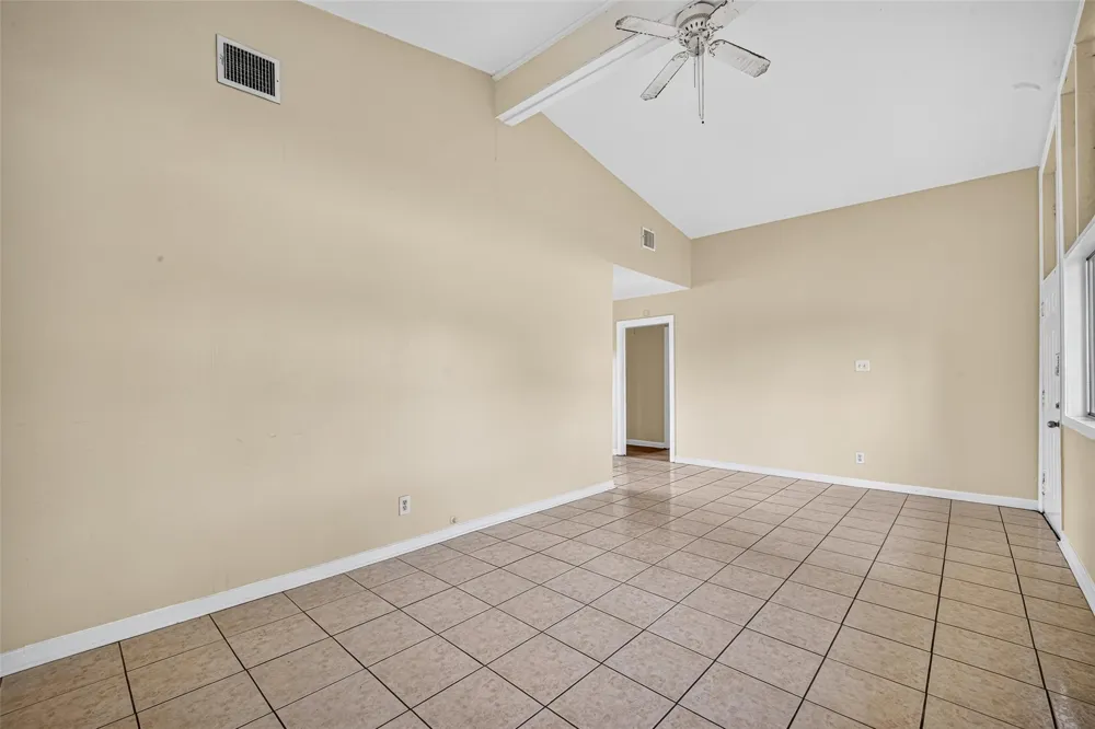 1307 Camden Road Pasadena, TX 77502