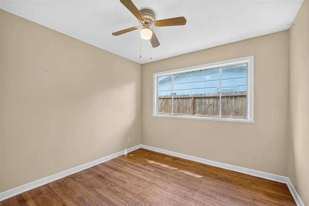 1307 Camden Road Pasadena, TX 77502