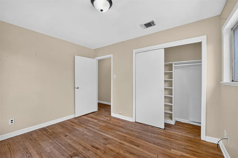1307 Camden Road Pasadena, TX 77502