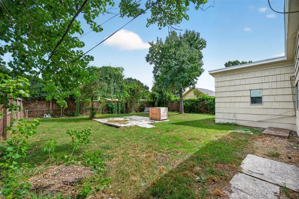 1307 Camden Road Pasadena, TX 77502