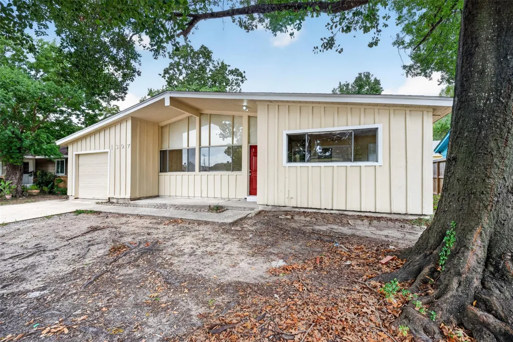 1307 Camden Road Pasadena, TX 77502