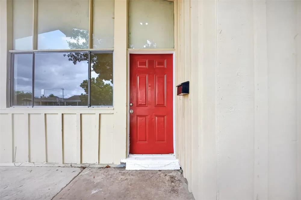 1307 Camden Road Pasadena, TX 77502