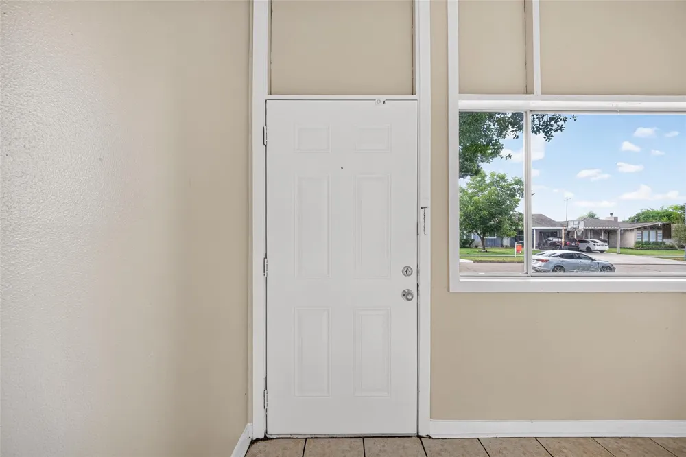 1307 Camden Road Pasadena, TX 77502
