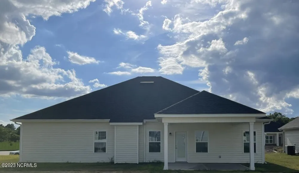 2138 Royal Pines Drive New Bern, NC 28560