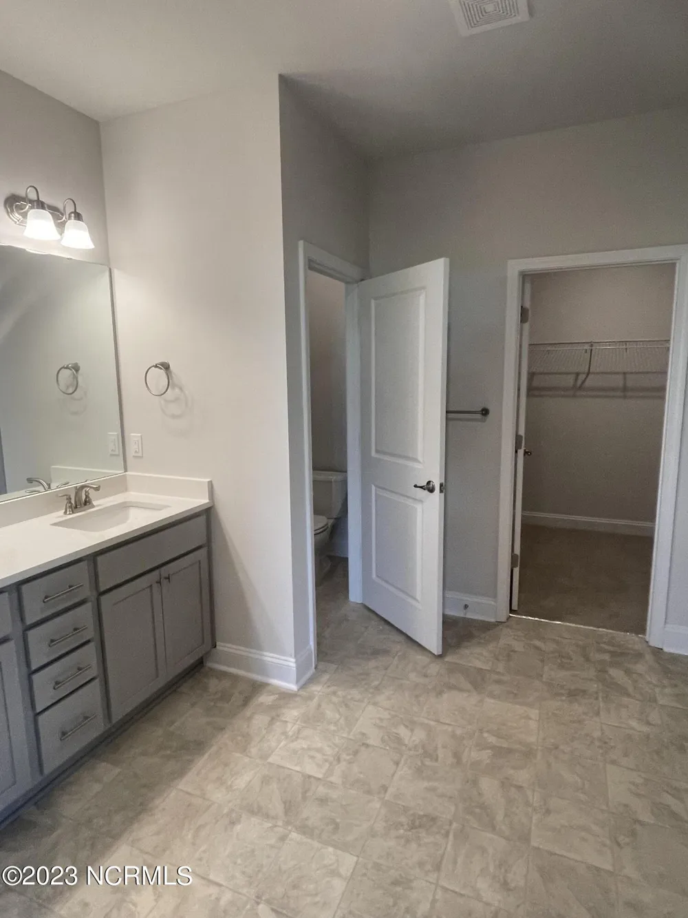 2138 Royal Pines Drive New Bern, NC 28560