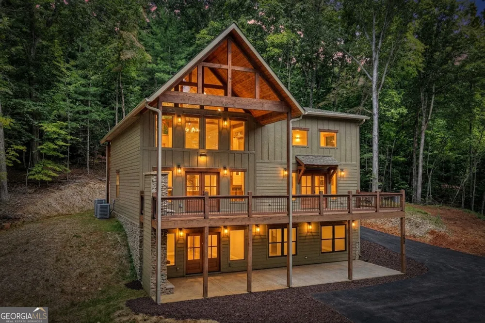 200 W Goldmine RD Ellijay, GA 30536