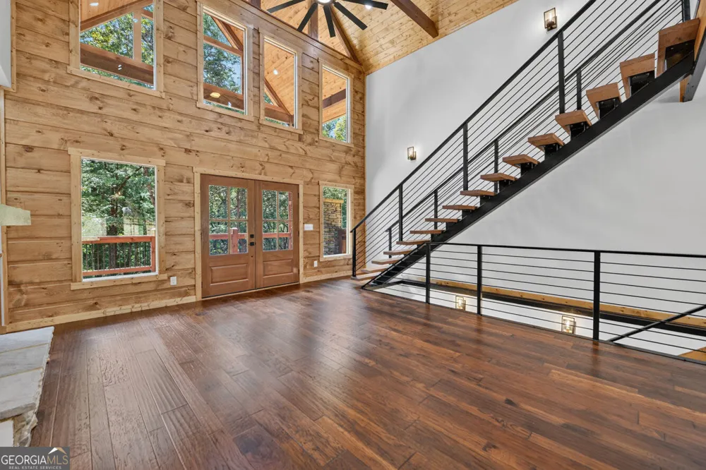 200 W Goldmine RD Ellijay, GA 30536