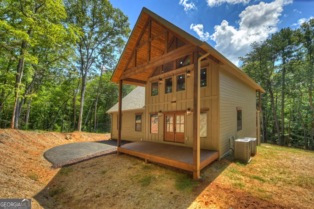 200 W Goldmine RD Ellijay, GA 30536