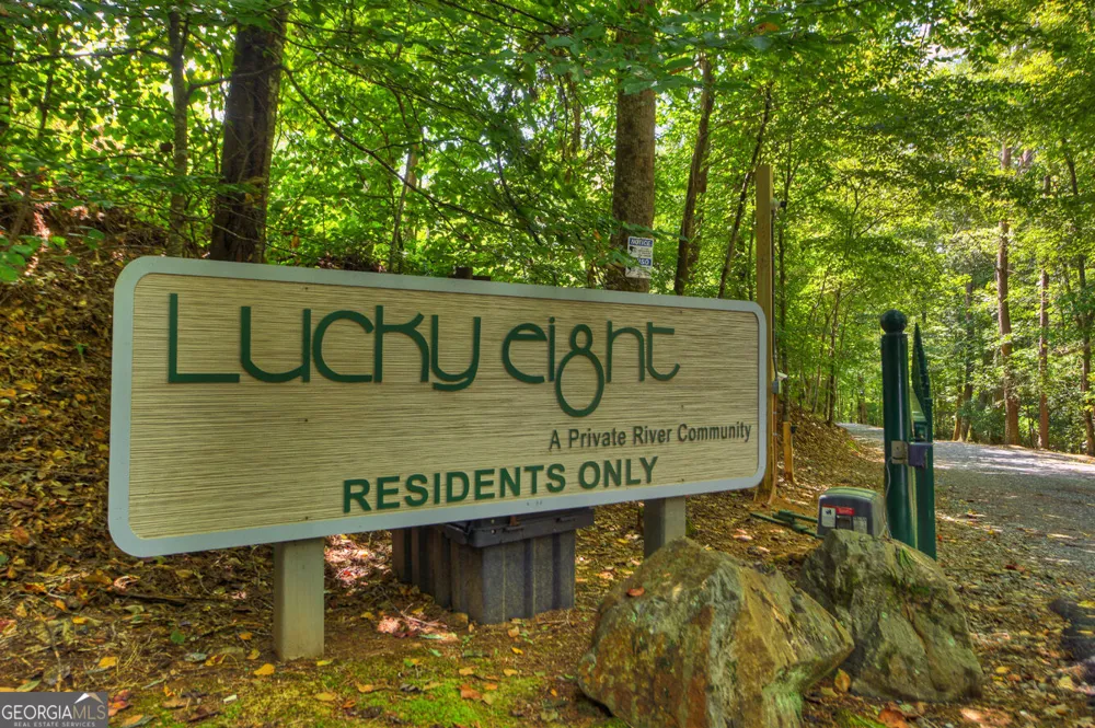 200 W Goldmine RD Ellijay, GA 30536