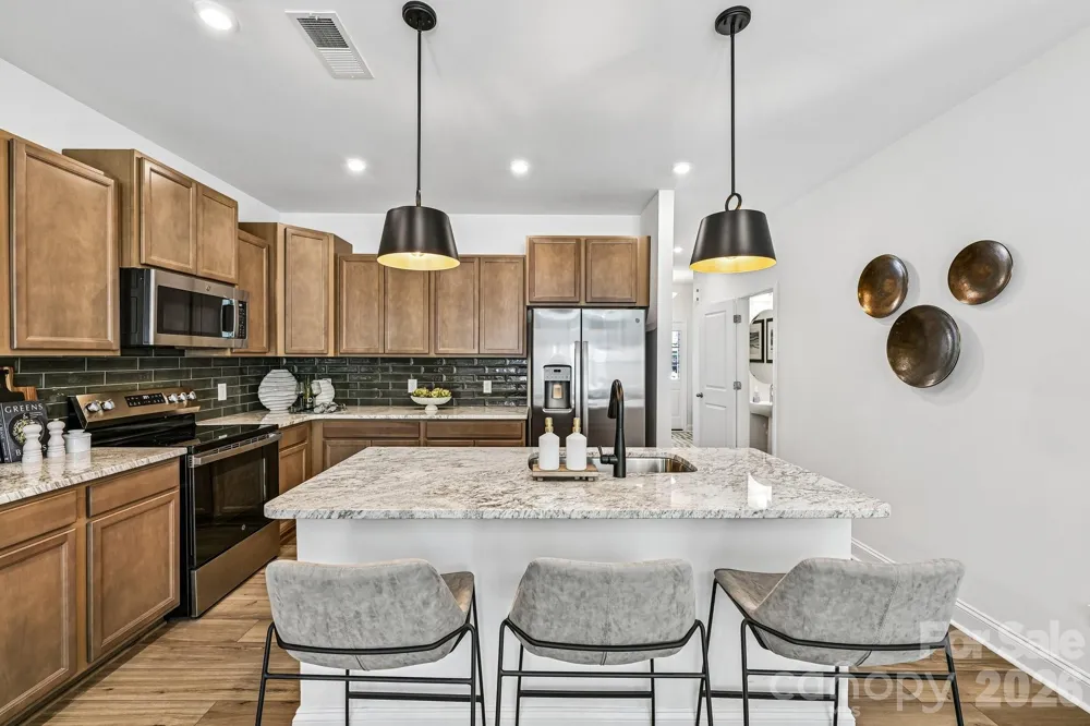 7551 Ethora Way Charlotte, NC 28216
