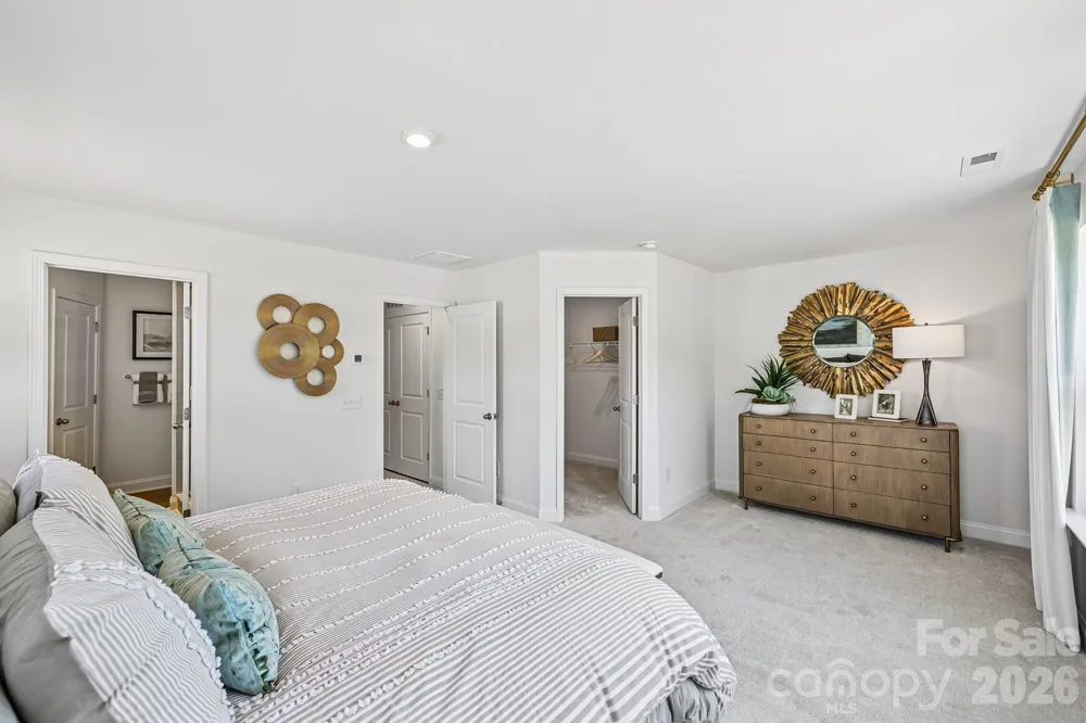 7551 Ethora Way Charlotte, NC 28216