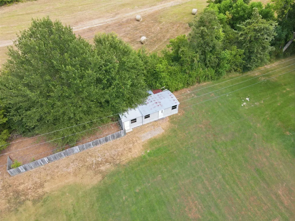 221 County Road 3220 Mt Pleasant, TX 75455