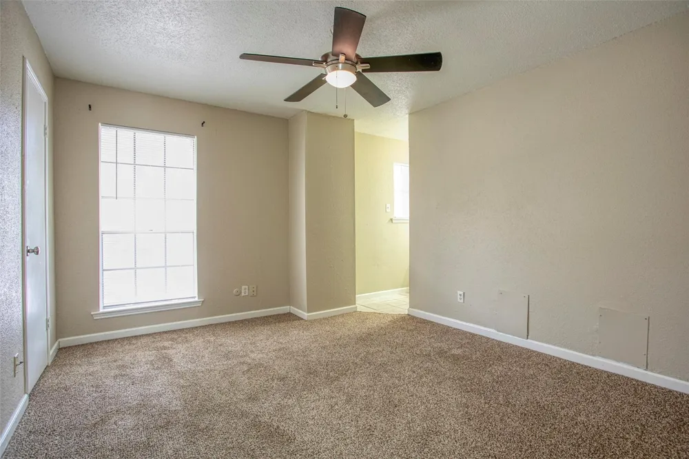 1556 Silverpines Road #556 Houston, TX 77062
