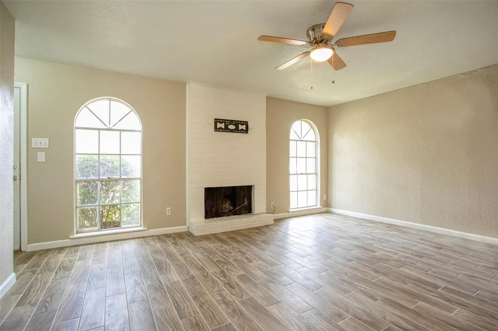 1556 Silverpines Road #556 Houston, TX 77062
