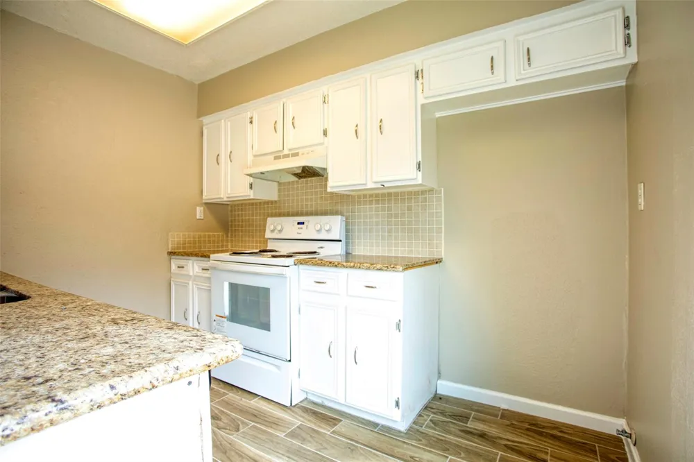 1556 Silverpines Road #556 Houston, TX 77062