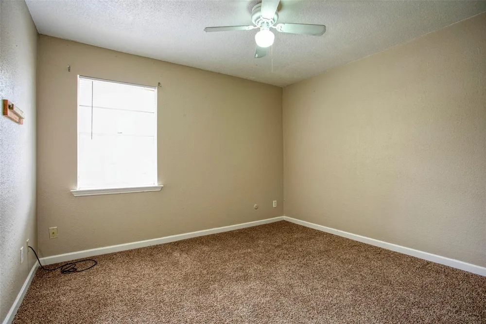 1556 Silverpines Road #556 Houston, TX 77062