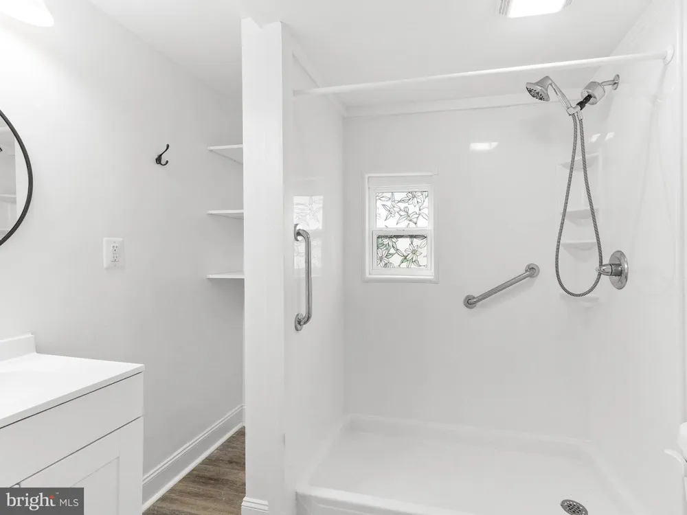 402 WESLEY AVENUE Pitman, NJ 08071
