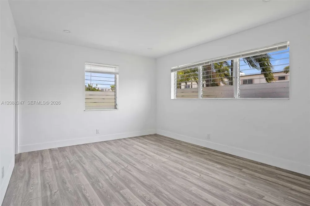 2517 Polk St Hollywood, FL 33020