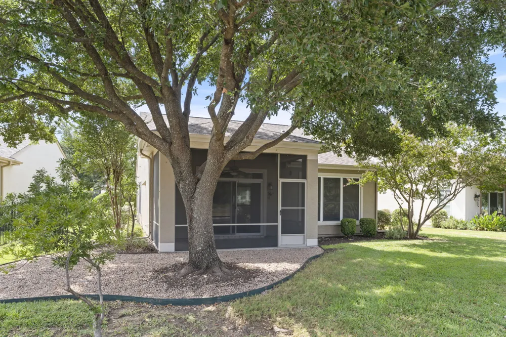 207 Winter Drive Georgetown, TX 78633