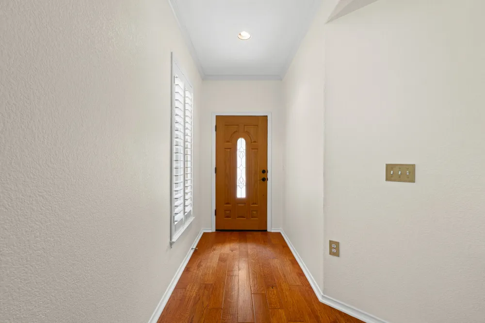207 Winter Drive Georgetown, TX 78633