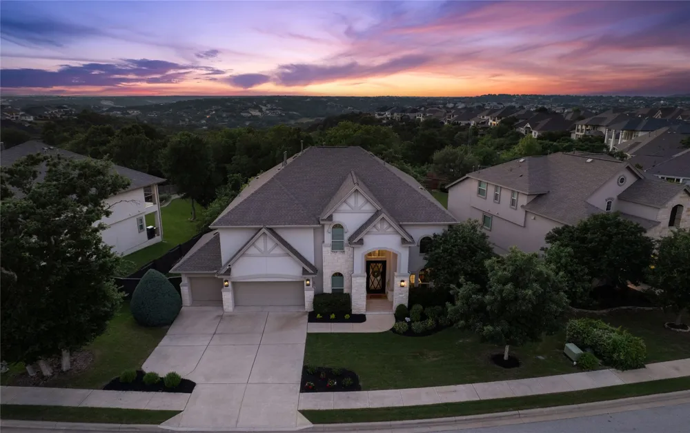 2829 Long Lasso Pass Leander, TX 78641