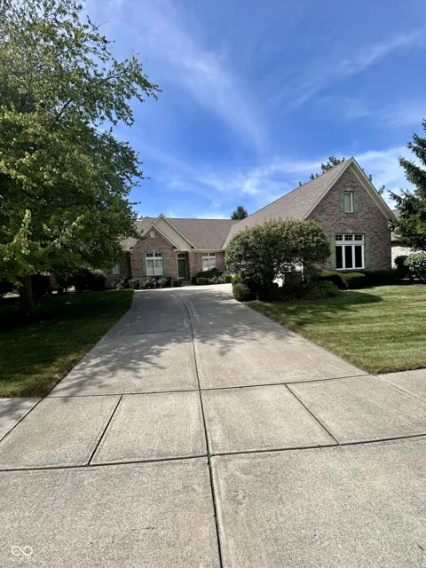 9750 Colonial Drive