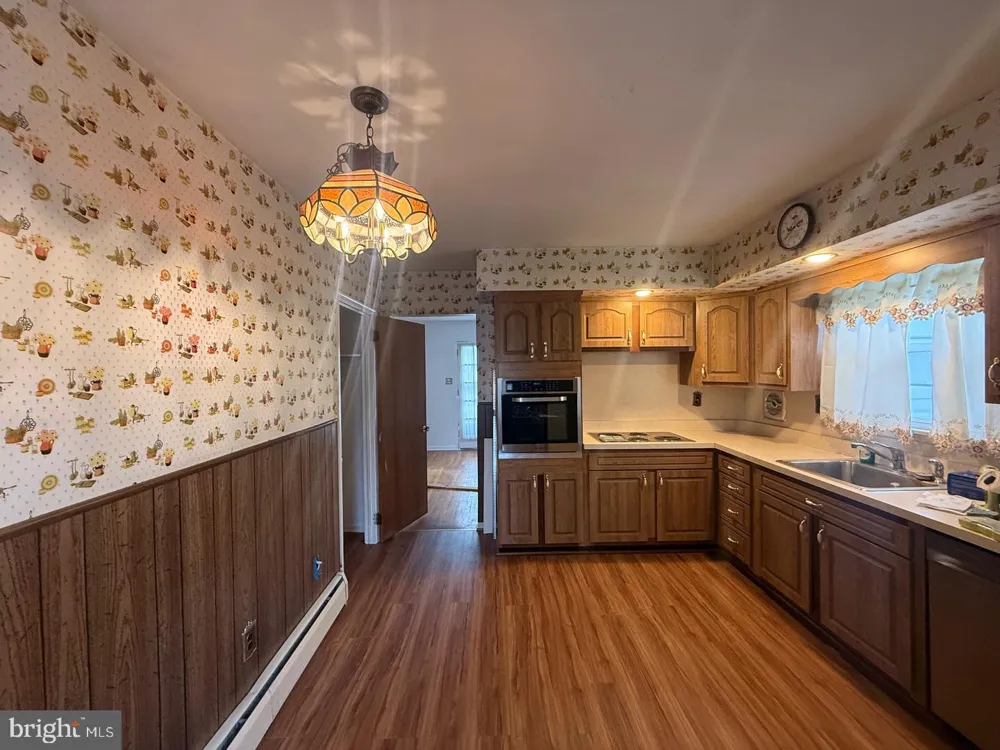 338 REES DRIVE King Of Prussia, PA 19406